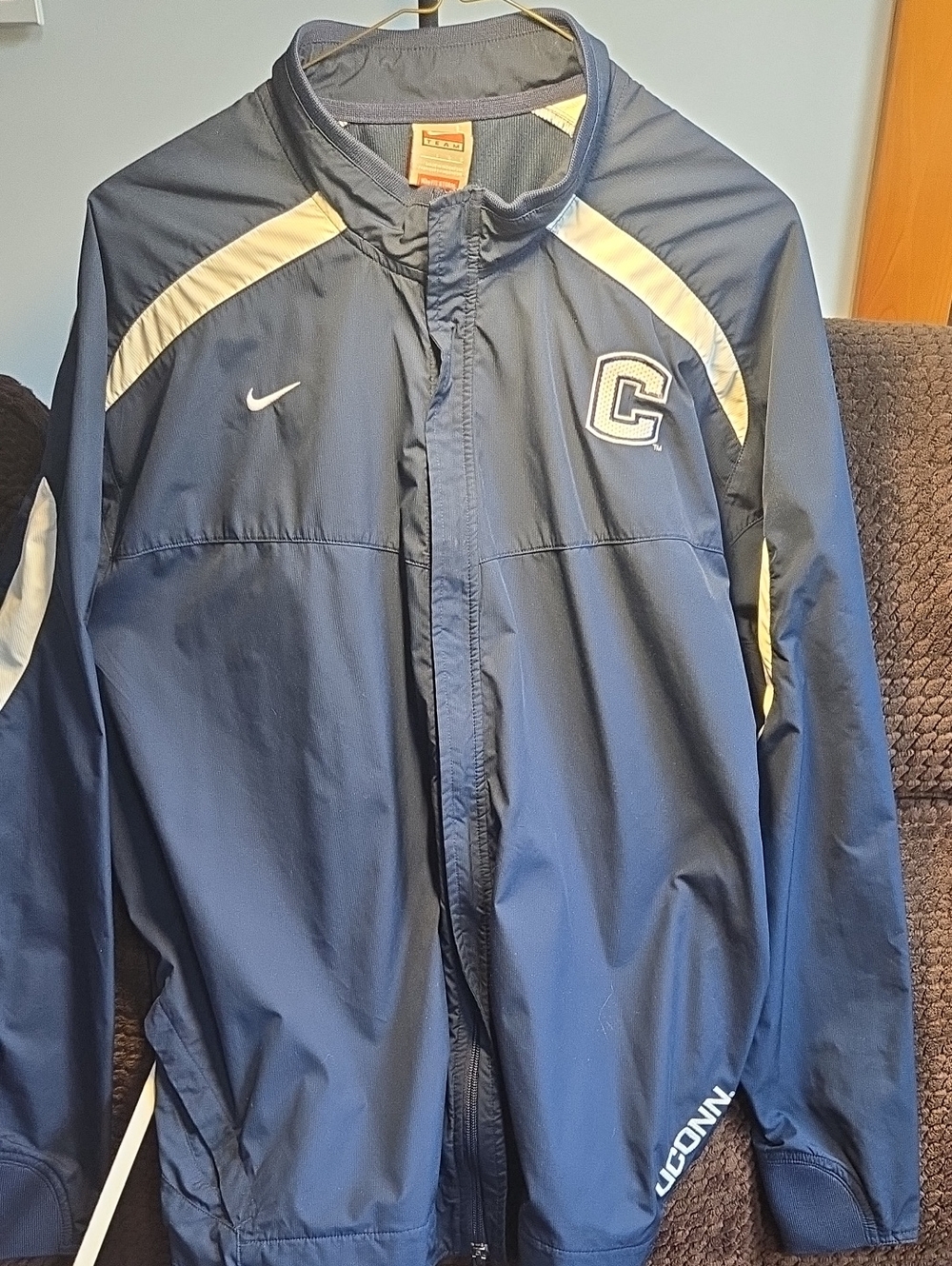 Nike Men's Navy and White UConn Track Windbreaker